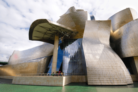 Bilbao Private Walking Tour: History, Guggenheim, Pintxos