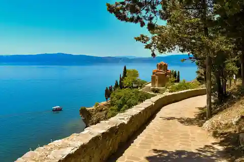 From Skopje: Full-Day Group Tour to the UNESCO City of Ohrid