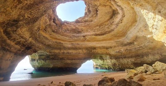 Tour Maritima: Algarve Caves Boat Tour with Benagil