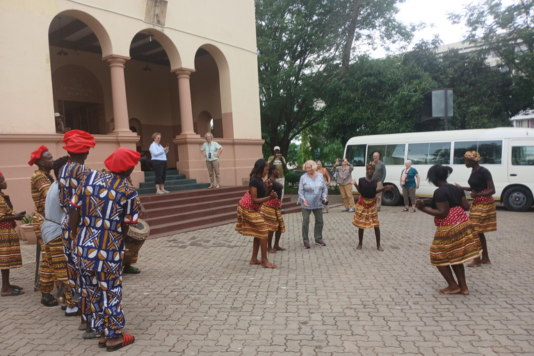 Livingstone: 2-Day Chobe Safari & Victoria Falls Tour