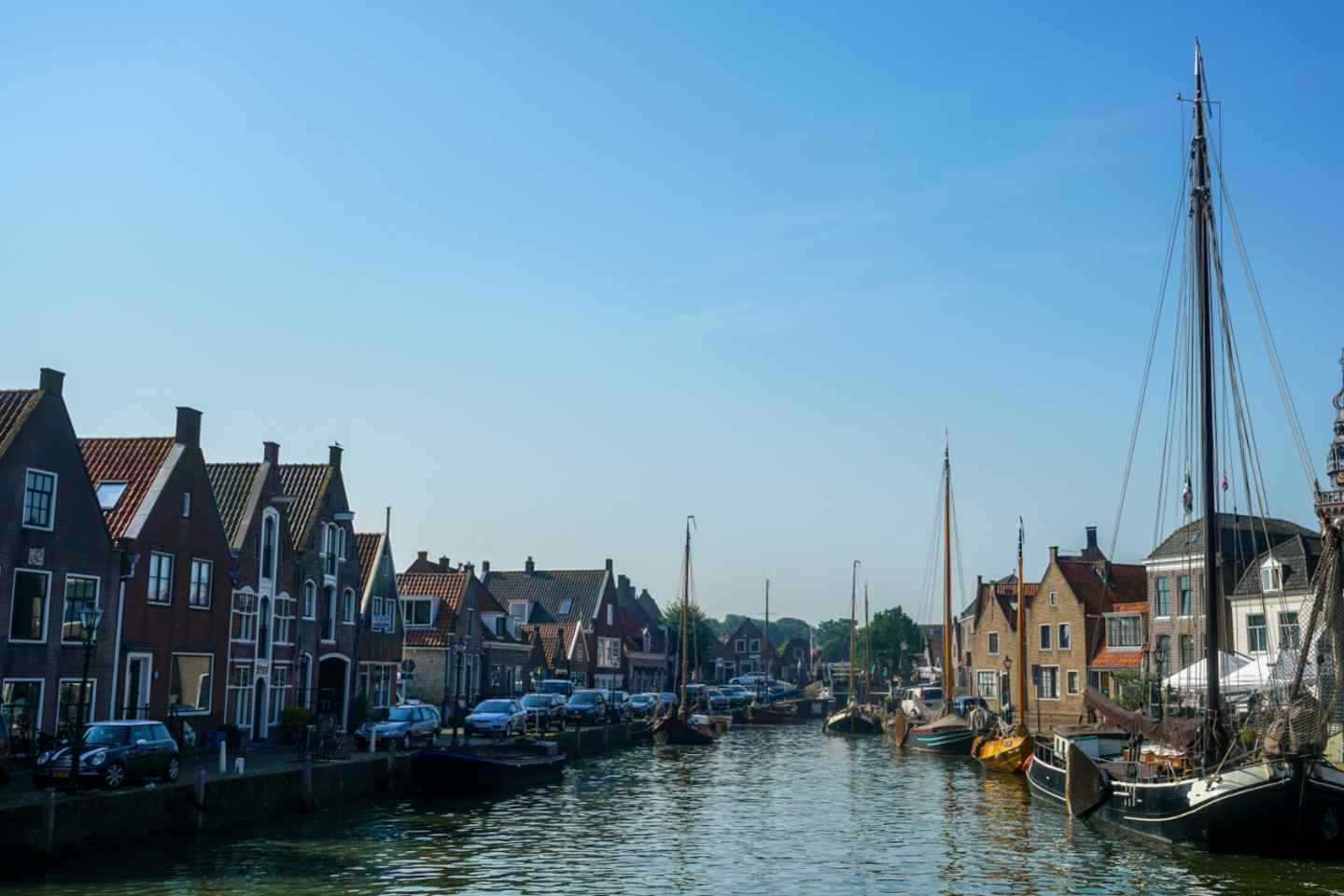 Volendam: E-Bike Rental including Highlights-Routes