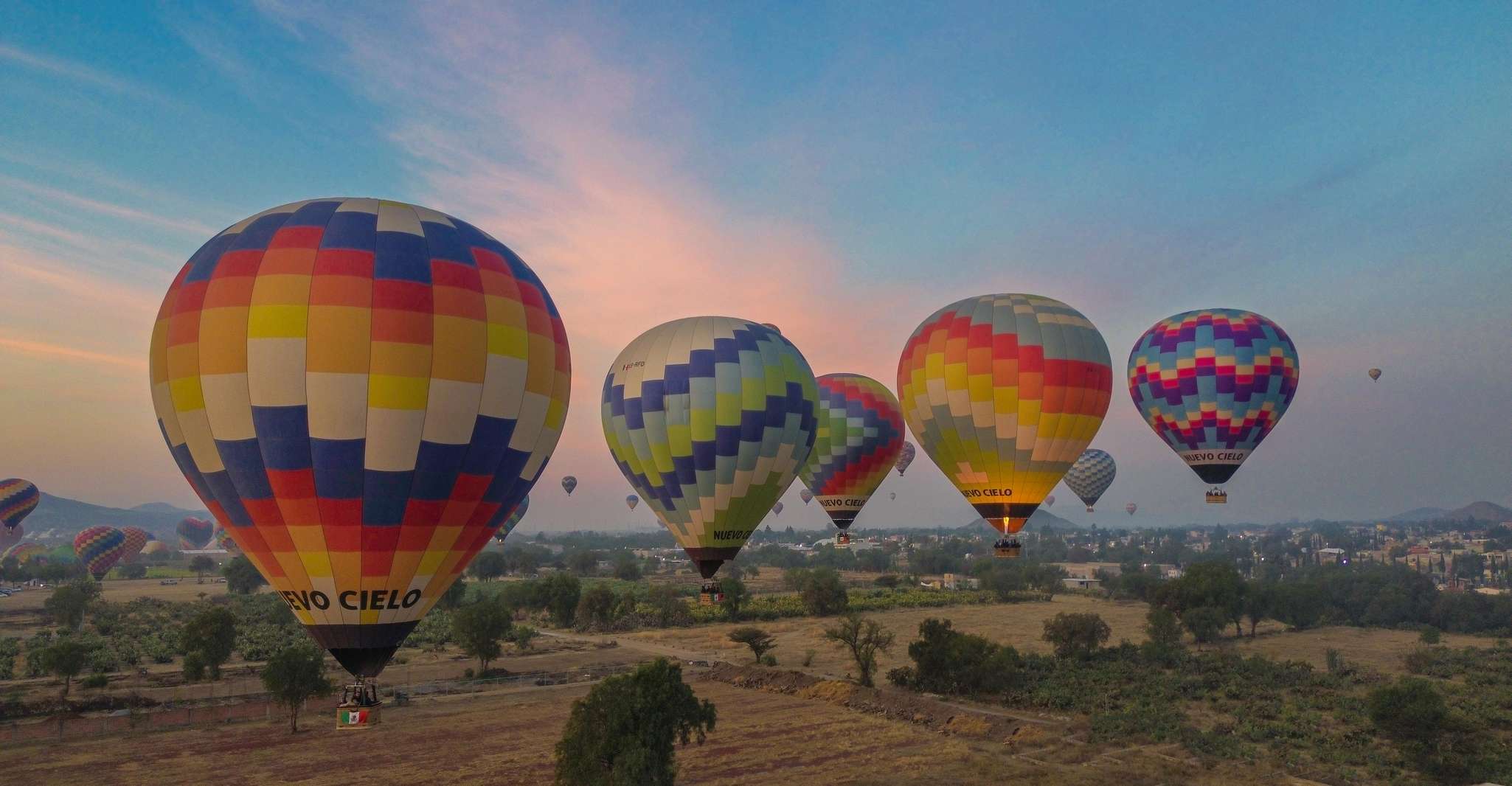 Teotihuacan, Ballonflug mit Frühstück in einer natürlichen Höhle - Hizvo