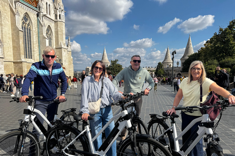 Budapest: Complete E-Bike Tour of Buda & Pest Highlights