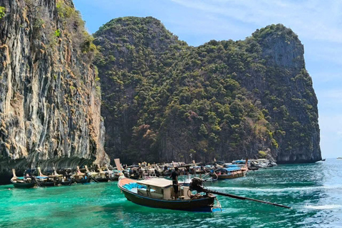 Phuket: Private Speedboat Phi Phi, Maya Bay & Pileh Lagoon