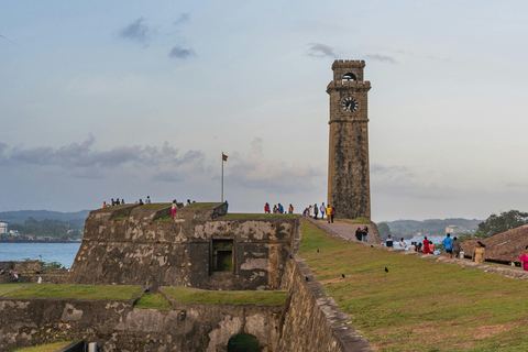 Sri Lanka: Colombo Airport-Car Tour-Negombo Beach-Galle Fort