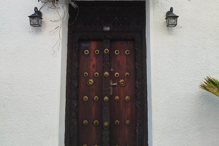 Stone Town-tur: Freddie Mercury-huset och kaffe på taketStone Town-tur: Freddie Mercurys hus och kaffe på taket