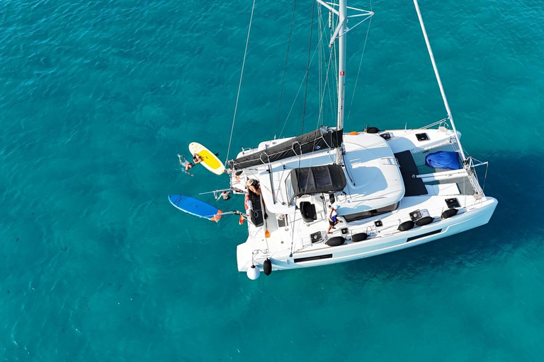 Ibiza: Formentera Catamaran Trip with Snorkeling