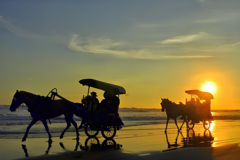 Yogyakarta: Menoreh, Chicken Church, Mudal & Glagah Day Trip