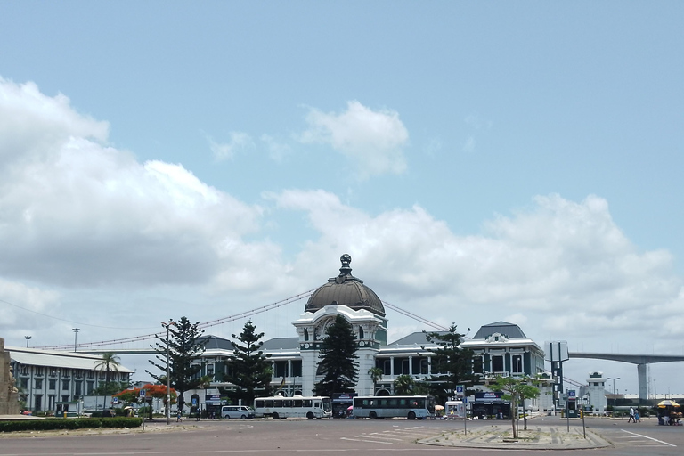 Excursão a pé pelo centro de Maputo