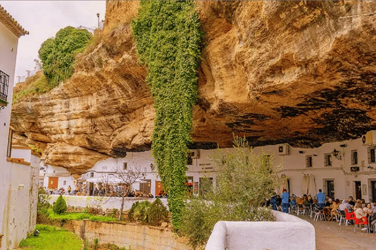 Depuis Séville : Ronda, ville blanche de Setenil et mirador de Zahara