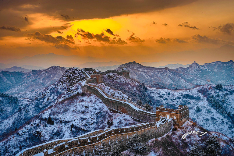 Pechino: Tour di un giorno della Grande Muraglia di Mutianyu con opzioniTour di gruppo della Grande Muraglia di Mutianyu con punto d&#039;incontro fisso