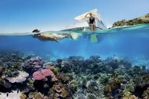 Hurghada: Sharm El Naga Tour mit Schnorcheln & Mittagessen