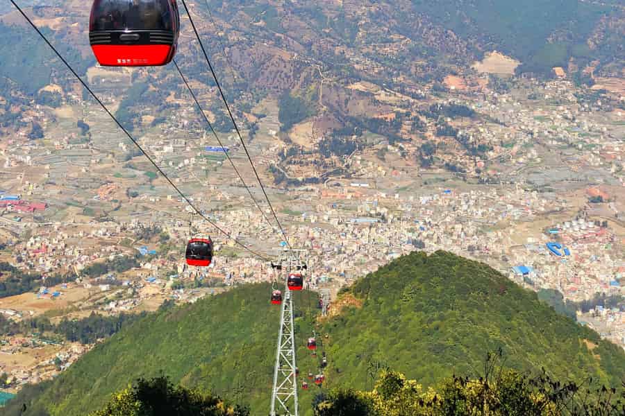 Chandragiri-Hügel-Sonnenuntergangstour mit Seilbahn und Tempel. Foto: GetYourGuide