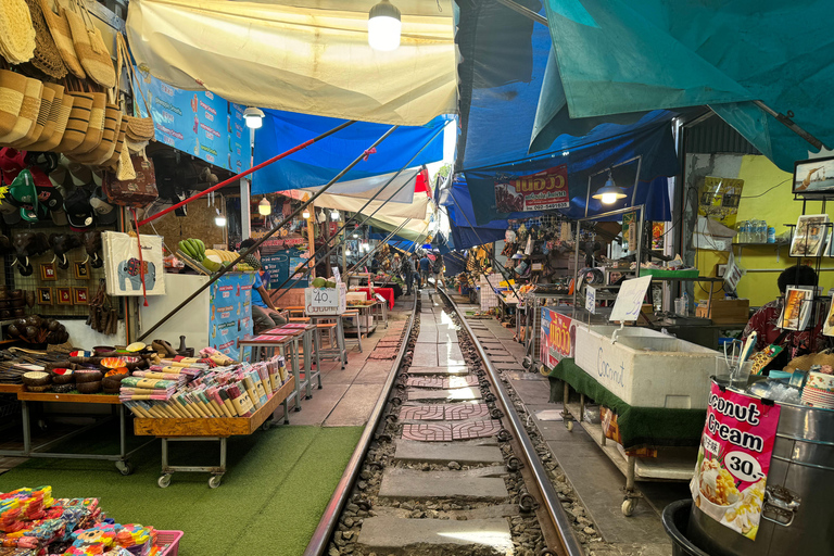 Bangkok: Floating Market & Railway Market with Hotel Pick Up