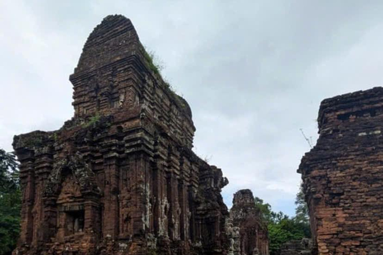 Hoi An/Da Nang: Golden Bridge, Marble Mt & My Son Sanctuary