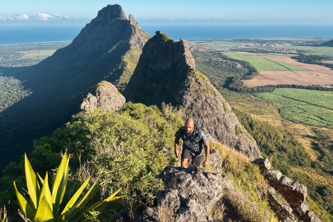 Mauritius: Wandern und Klettern auf dem Berg Trois Mamelles