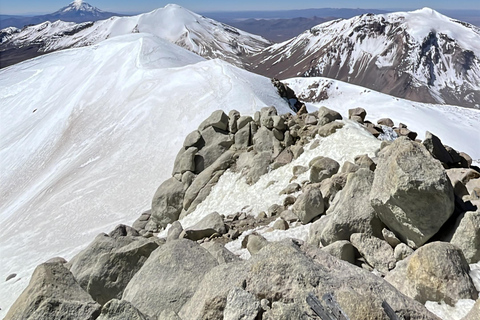 From Putre: 2-Day Guallatiri Volcano Climb/Aymara Base Camp