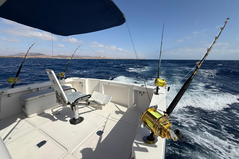 Corralejo: Atlantic Sport Fishing Charter Corralejo: Shared Deep Sea Fishing Charter on the Atlantic