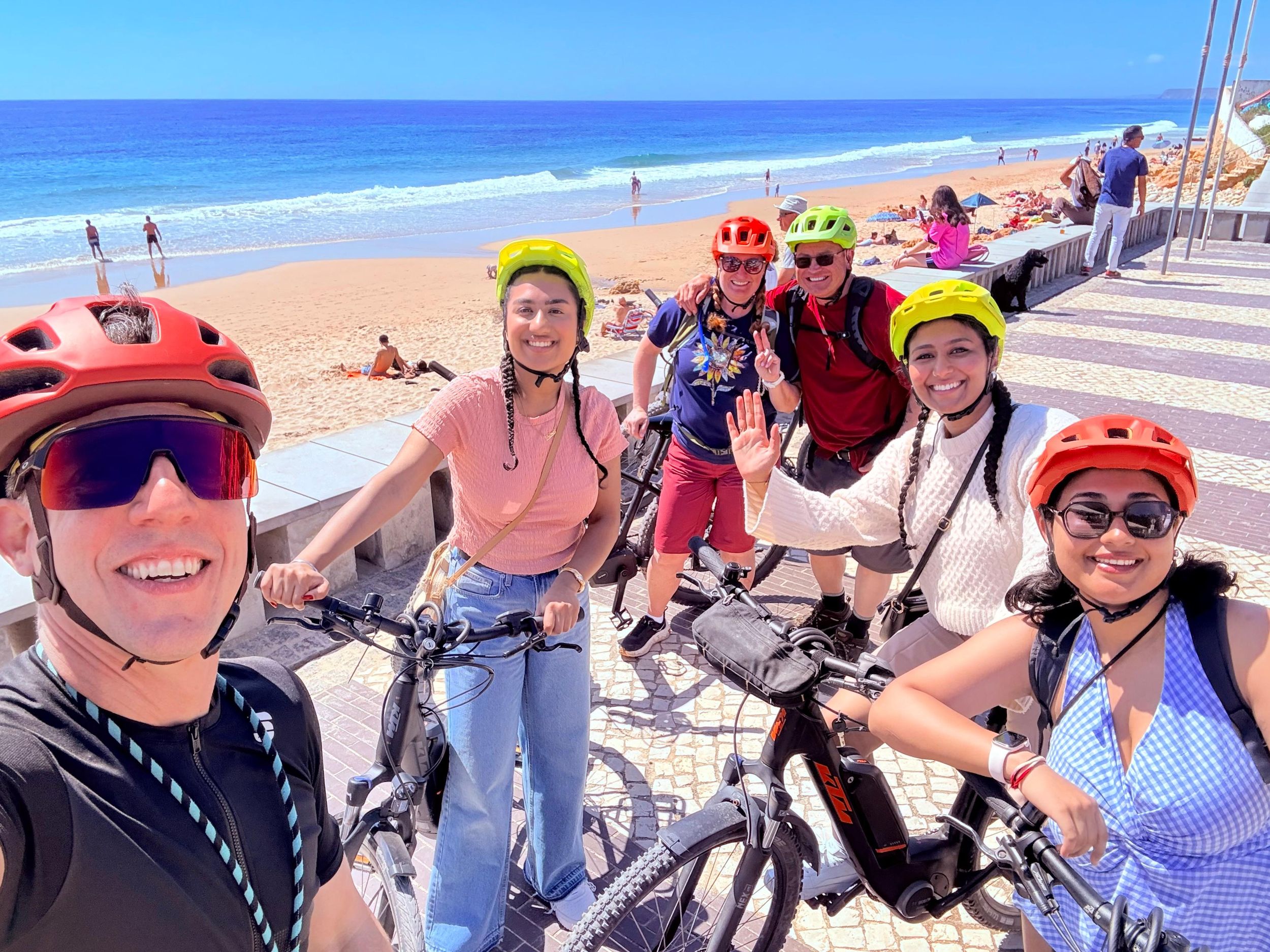Algarve: Lagos Sightseeing Tour mit Guide und E-Bikes