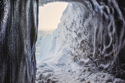 Da Gullfoss: Grotta di ghiaccio di Langjökull e tour in motoslitta