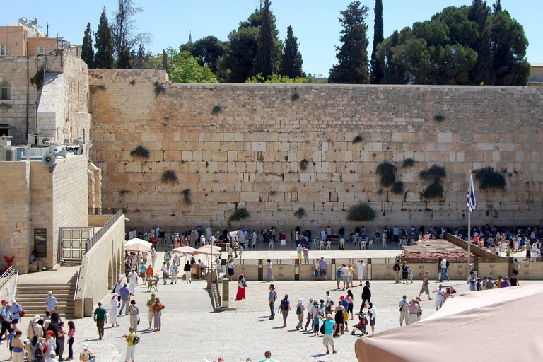 Jerusalem: Jewish Heritage Tour with Western Wall Visit optimized for a single visitor