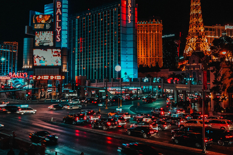 Vegas Highlights: Neon Lights & Desert - Audio Driving Tour
