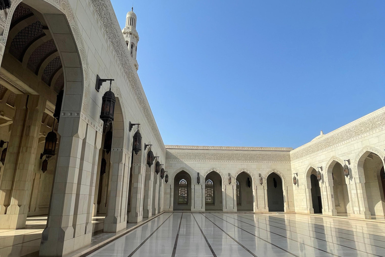 Muscat: Half-Day City Tour With Pickup & drop-off Muscat: Private City Tour - Luxury Mercedes