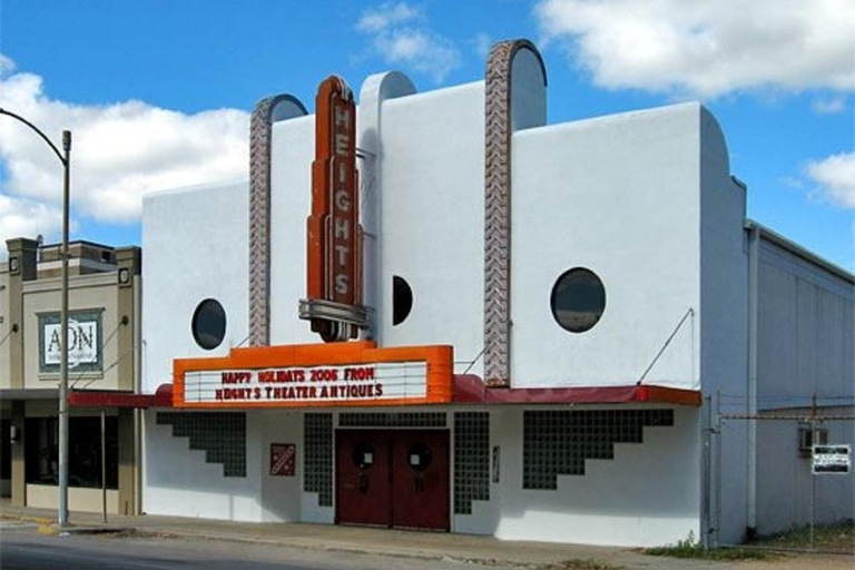 Houston : Best Street Food Tour With A Local Guide Houston : 3 Hours Private Food Tasting Walking Tour