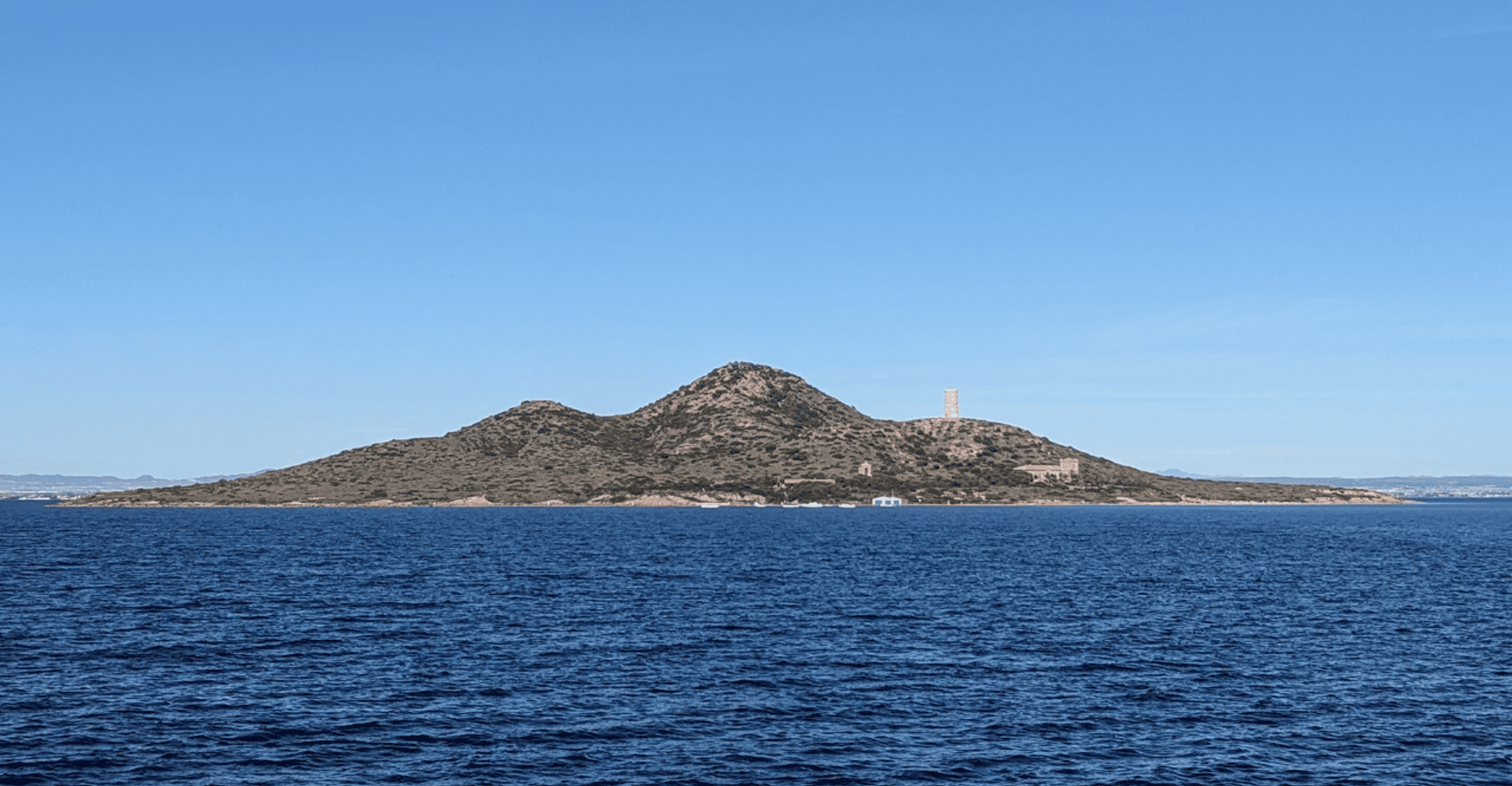 Barons Insel, Route um das Juwel des Marmenors - Housity