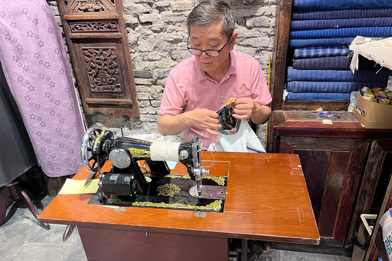 Shanghai: tour privato personalizzabile di 4 ore dei luoghi più importantiShanghai: tour di 4 ore con guida privata e macchina privata