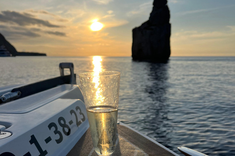 Sunset Boat Tour: Northern Ibiza from Santa Eulalia Sunset Boat Tour: North Ibiza from Santa Eulalia