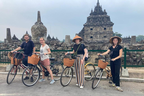 Yogyakarta: Merapi Sunrise, Plaosan Cycling & Prambanan Tour Prambanan Day or sunset Tour