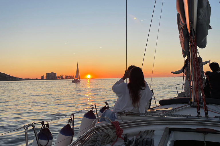 Lisboa: Navegar con historia y vino