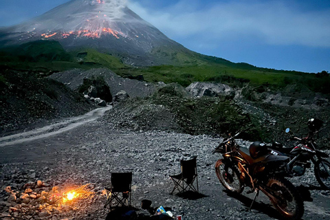 Yogyakarta: Borobudur Prambanan Sunset & Merapi Night Lava Yogyakarta: Borobudur Prambanan Sunset & Merapi Night Lava