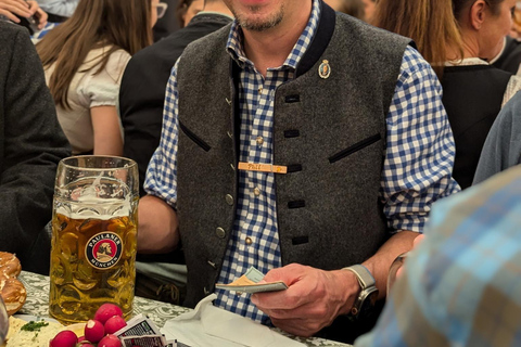 Munich: Oktoberfest Tour & Big Beerhall Evening Reservation 1. Sunday Oktoberfest 2026: Tour & Big Beerhall Reservation