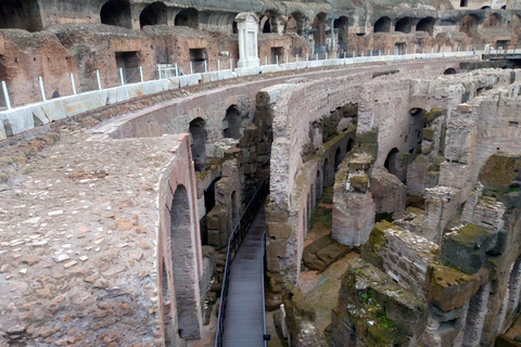 Roma: Colosseo, Foro Romano e Ingresso al PalatinoRoma: Colosseo, Foro Romano e Palatino Biglietto di ingresso prioritario