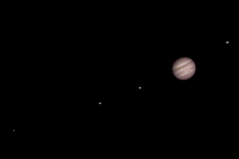 Banff Stargazing: See Saturn & the Moon with a Telescope