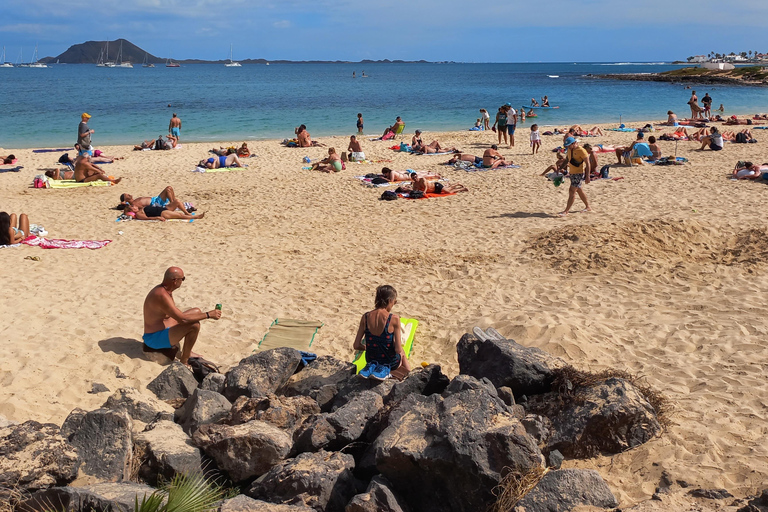 Fuerteventura: Lobos Eiland Boottocht met Begeleide Wandeling