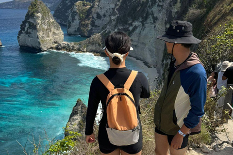 Bali: Nusa Penida 2-Day Trip with Accommodation &amp; Meals