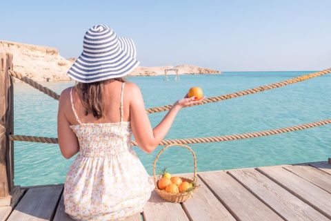 Hurghada: Orange Island Yacht Trip mit Mittagessen und Wassersport