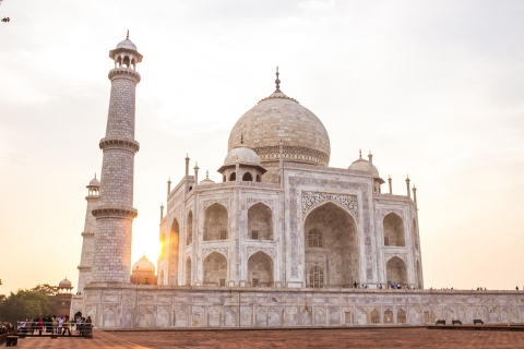 Private Taj Mahal Sunrise and Agra Tour with Fatehpur Sikiri Only in Agra City with Car, Driver and Guide