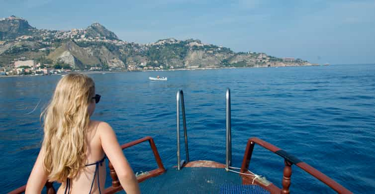 2023 2-Hours Excursion to the Blue Grotto of Taormina in Isola Bella