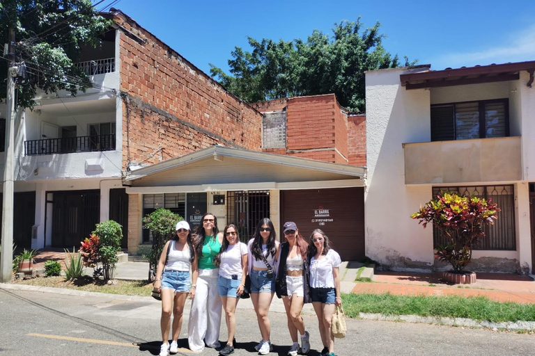 Medellín: Pablo Escobar Tour with Souvenir, Your Best Experience Medellín: Pablo Escobar Tour with a souvenir, your best experience