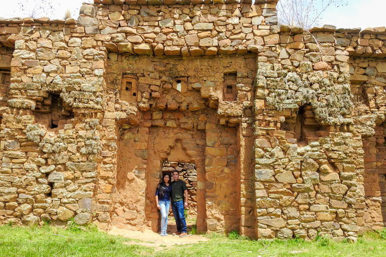 La Paz: Private Full-Day Lake Titicaca & Sun Island Tour