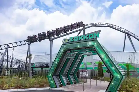 Fuji-Q Highland Amusement Park:Private Day tour by Alphard