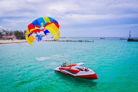 Punta Cana Parasailing: 15-Minute Adrenaline Adventure
