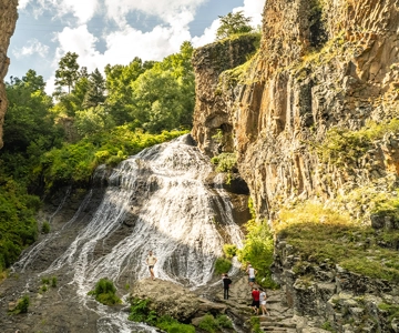 Group tour: Khor Virap, Noravank, Jermuk, Areni wine tasting