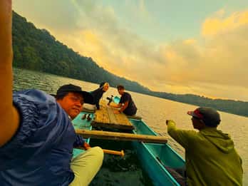 Bali: Excursión a las Cascadas y Lagos Gemelos del Norte de Bali con Almuerzo