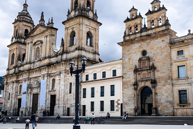 探索波哥大：老城区、殖民艺术和黄金博物馆西班牙语 - 私人