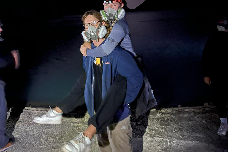 Banyuwangi : Mt Ijen, Blue Fire & Panoramic with local guide